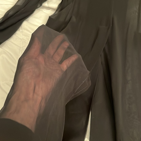 Elegant Black Sheer duster, Hugo biscotti designer - Picture 7 of 13